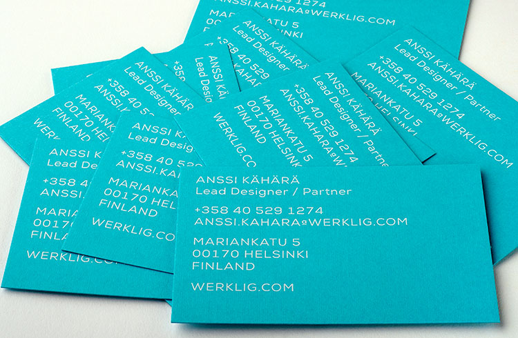 werklig_2014_business_cards_white_foil_colorplan_fan_750